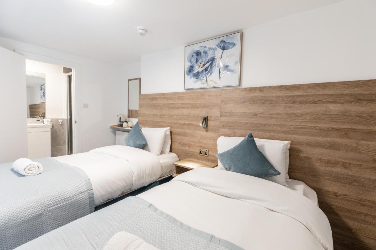 The Chapter - Griffin House Hotel 3*