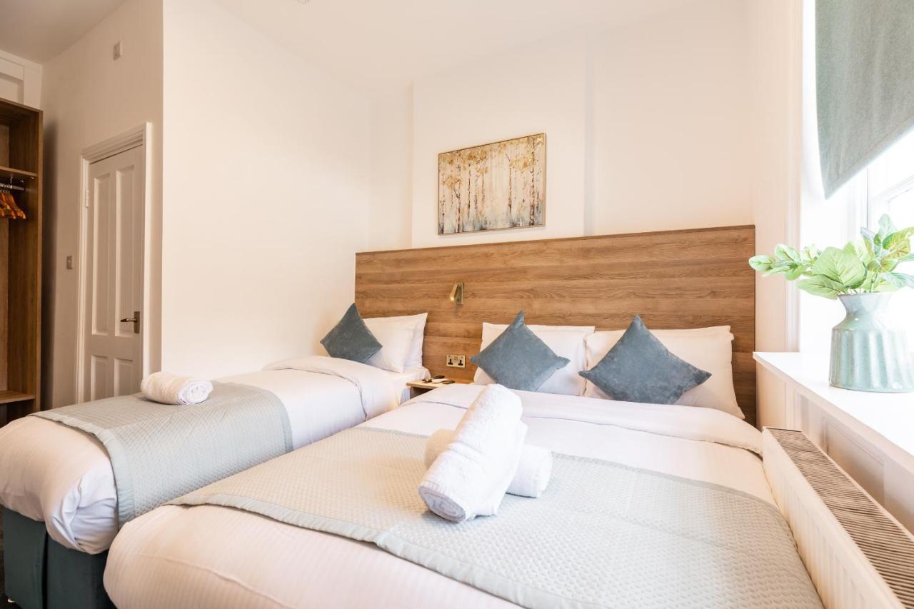 The Chapter - Griffin House Hotel 3*