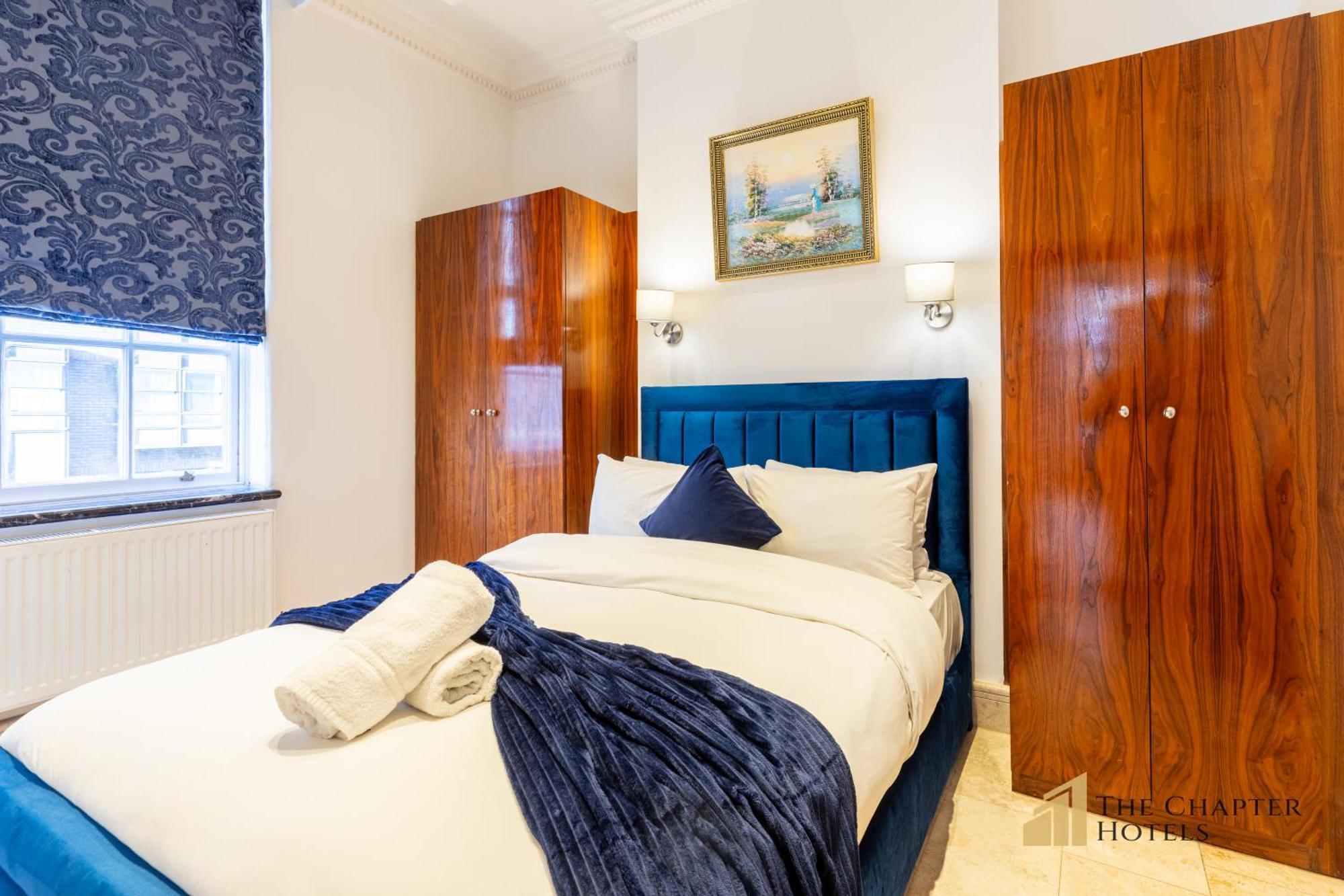 The Chapter - Griffin House Hotel
